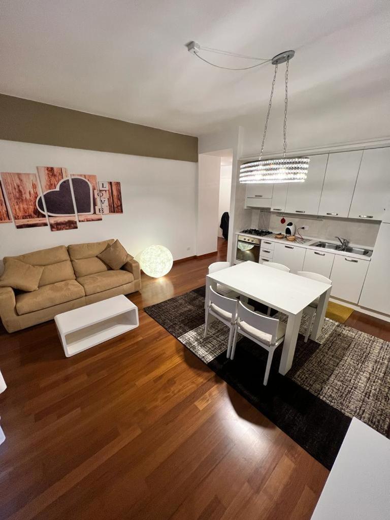 Piazza Italia Luxury Apartment Chianciano Terme Zewnętrze zdjęcie